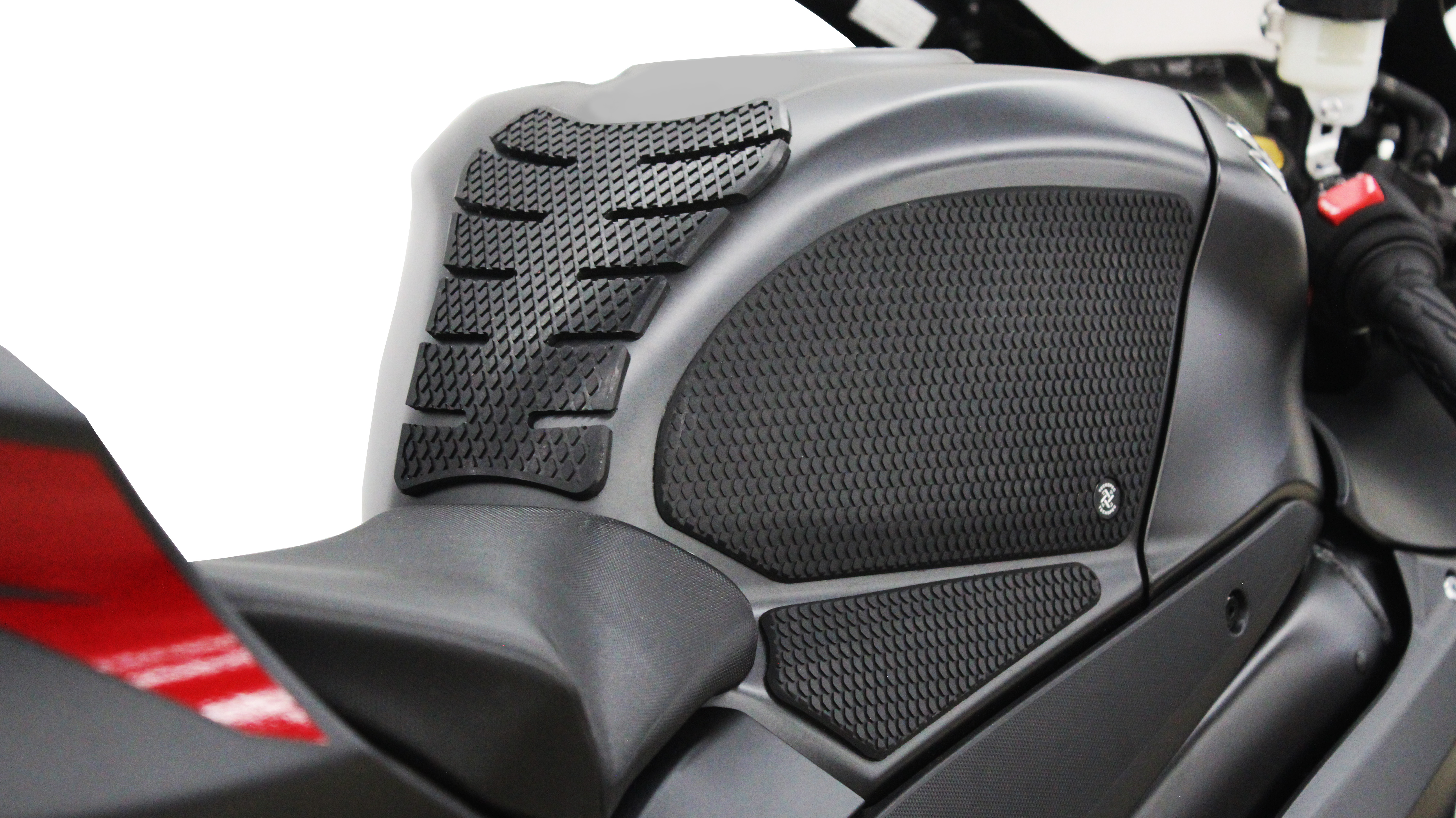 TechSpec Tank Grip Pads for the Suzuki GSX-R1000 (2017+) TechSpec Tank Grip Pads for the Suzuki GSX-R1000 (2017+)